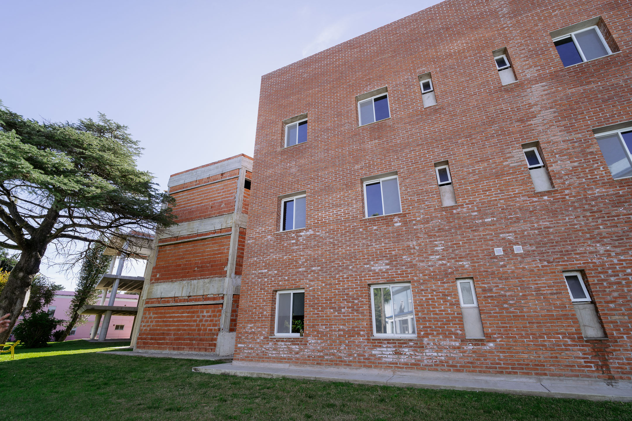 Residencias Estudiantiles UAP — foto 1
